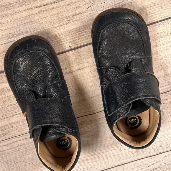 Navy Kids Shoes - Picture 5 of 5